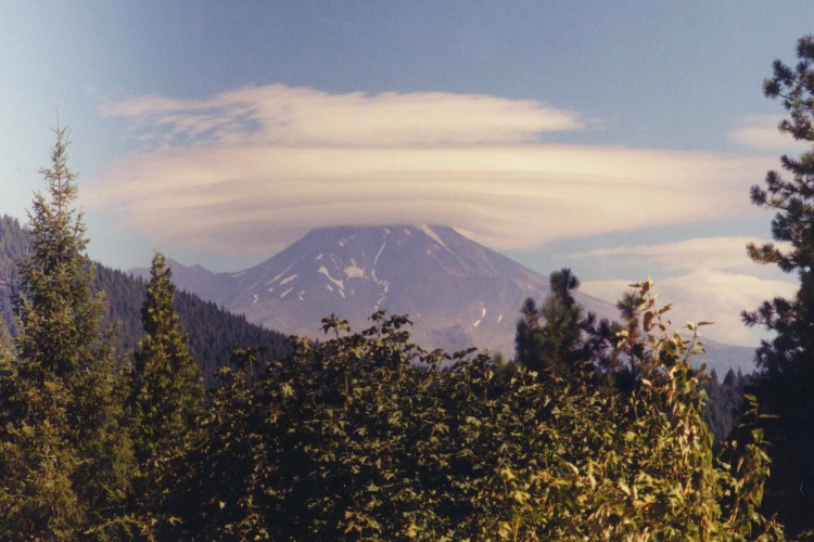 Mount Shasta seen from the south