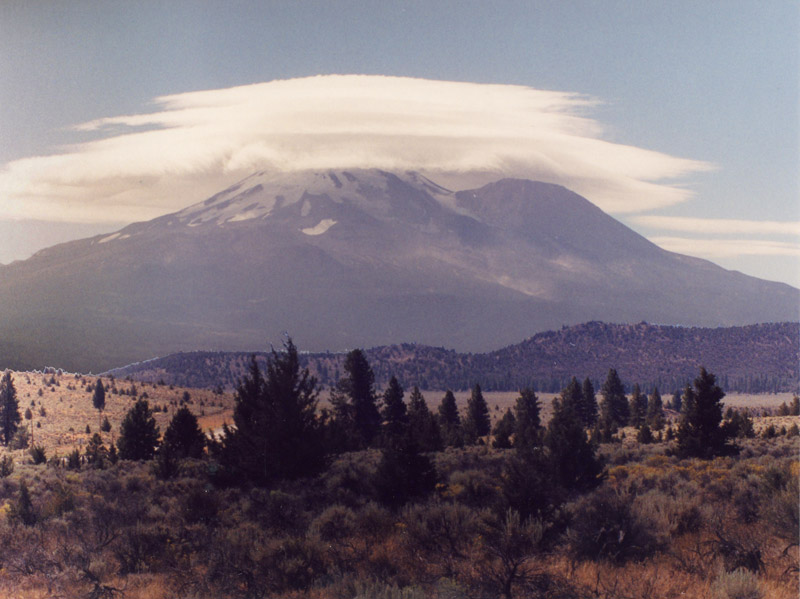 Mount Shasta seen from the north